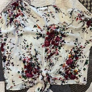 LUQ women’s top size XL